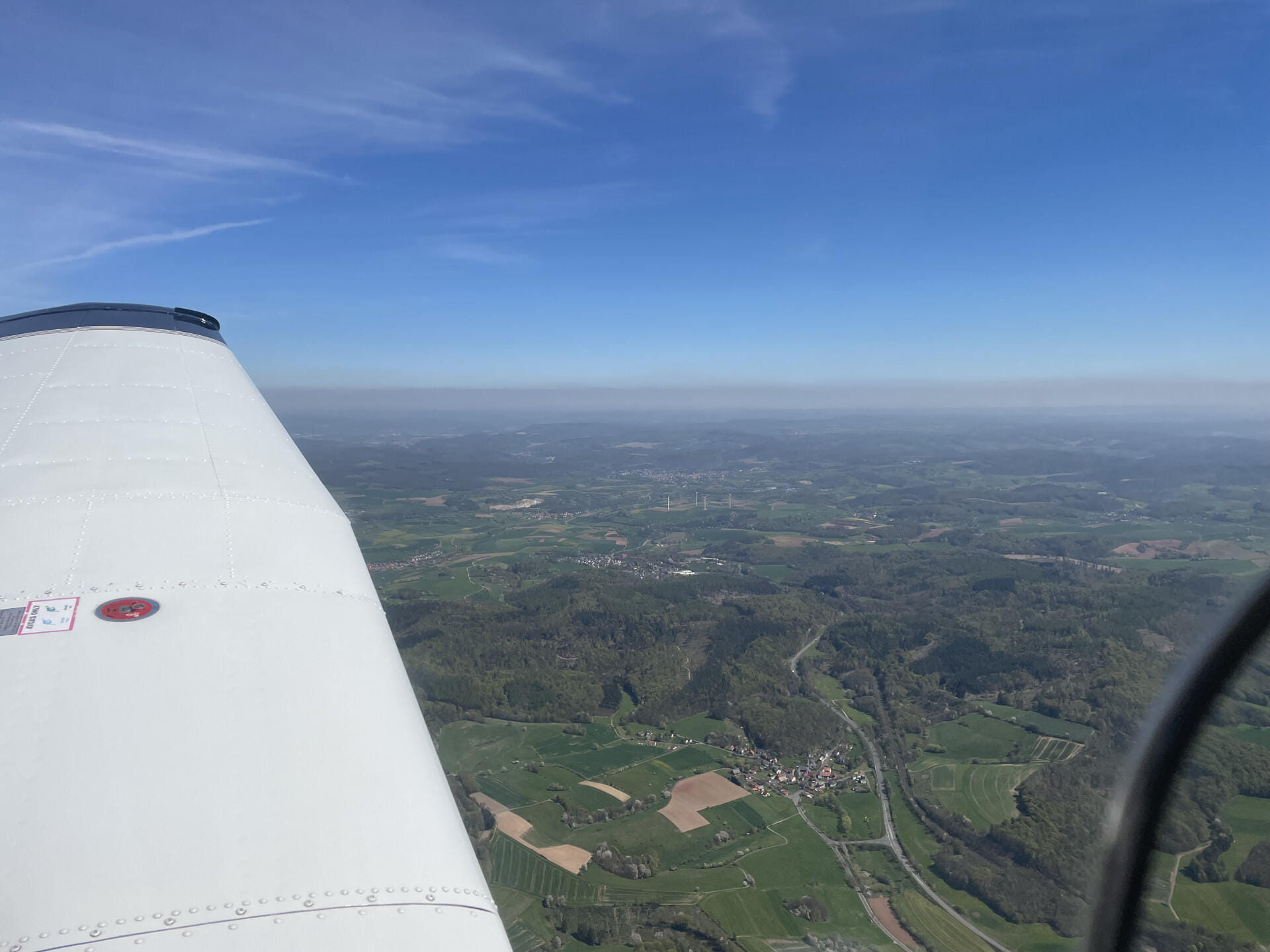 Entdecke Deinen Ort/Stadt aus der Luft