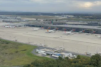 Anflug und Überflug Flughafen Köln-Bonn