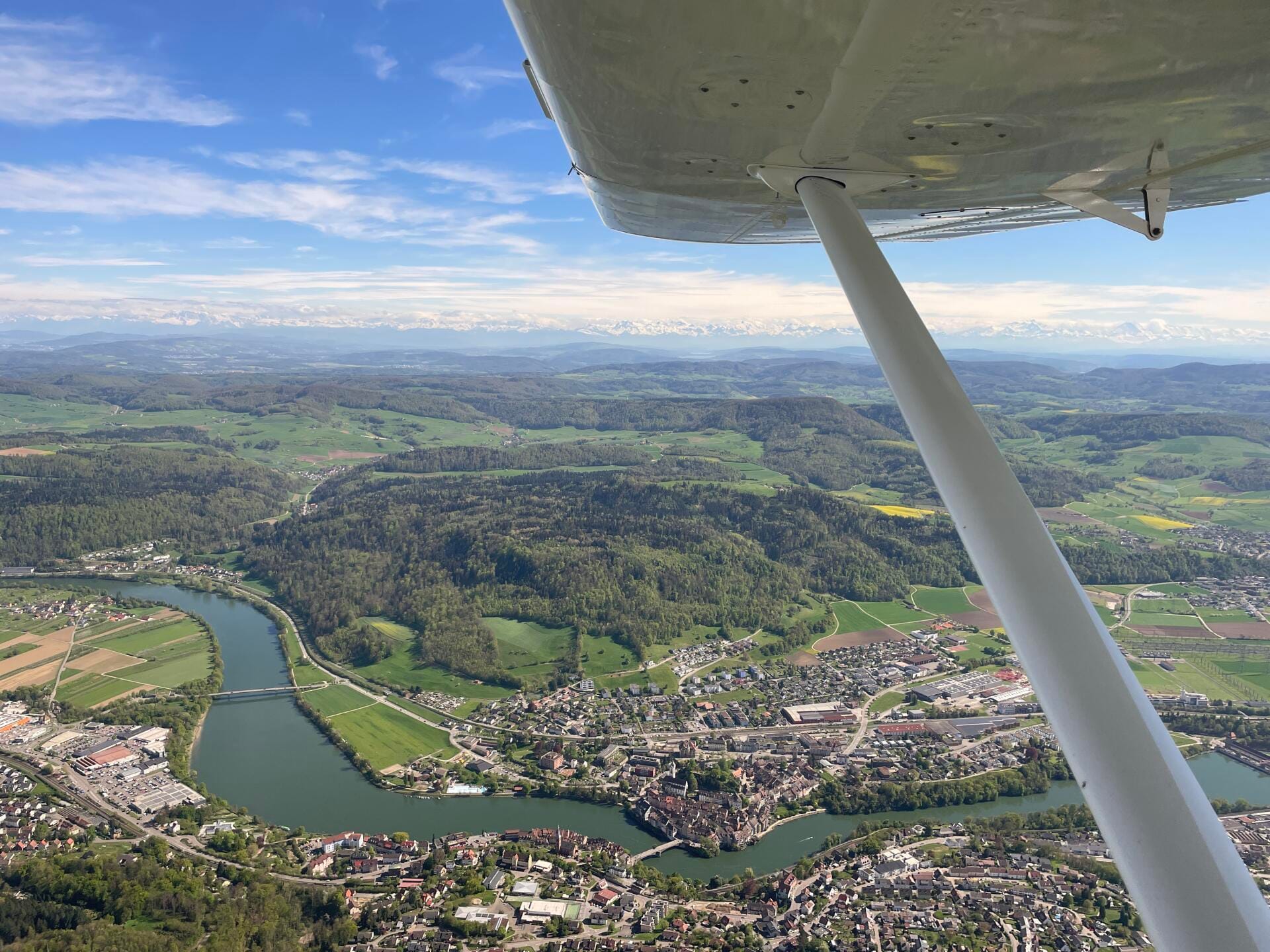 Rheinfall-Panorama: Atemberaubender Rundflug (2 Pax, CHF)