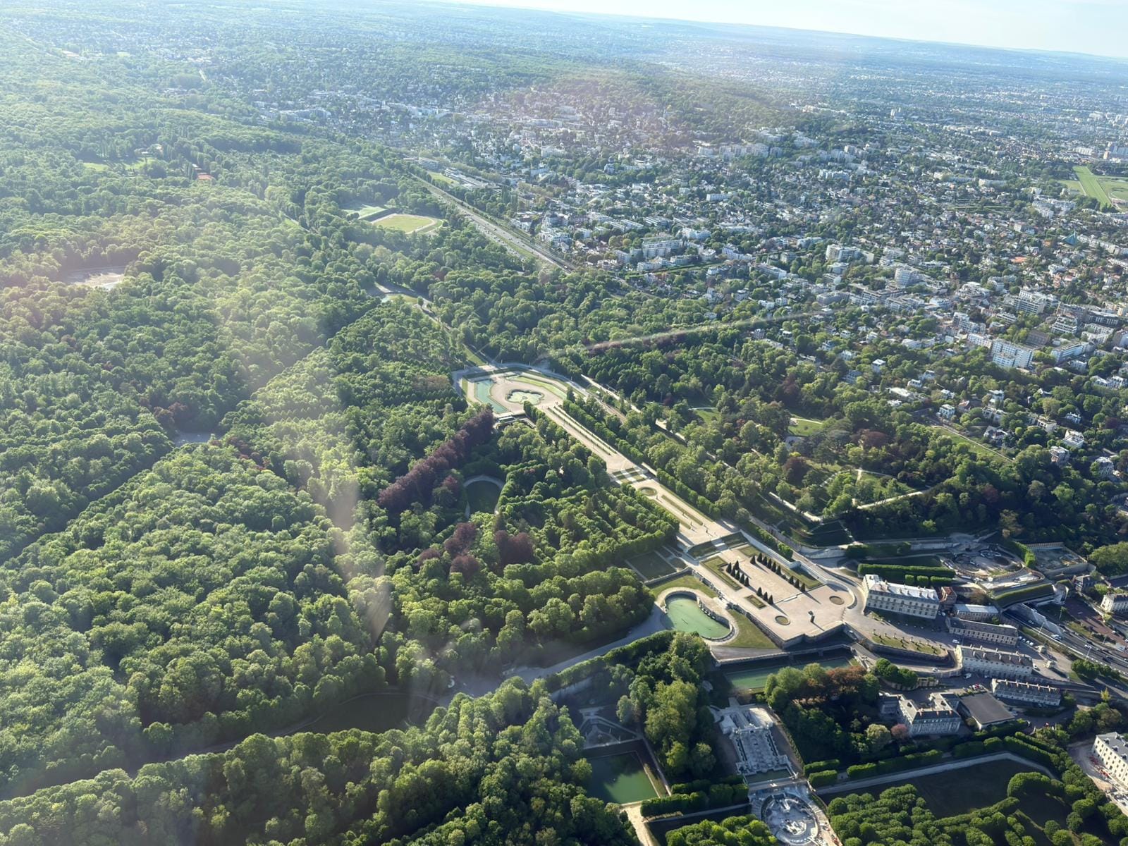 Paris et Versailles vus du ciel — un souvenir pour la vie