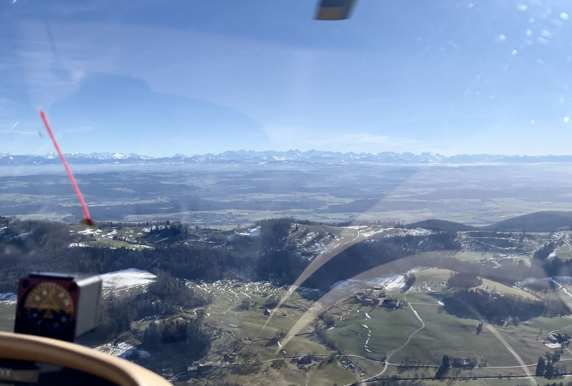 Kleiner-Jurarundflug im Hubschrauber