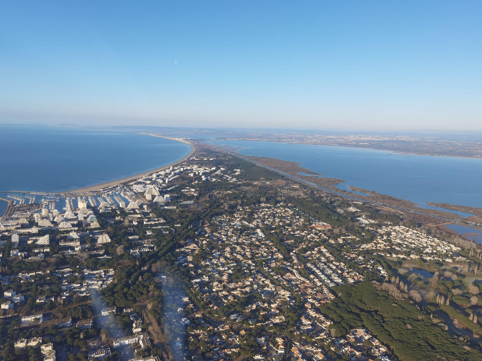 Balade front de mer Héraultais en hélicoptère R66