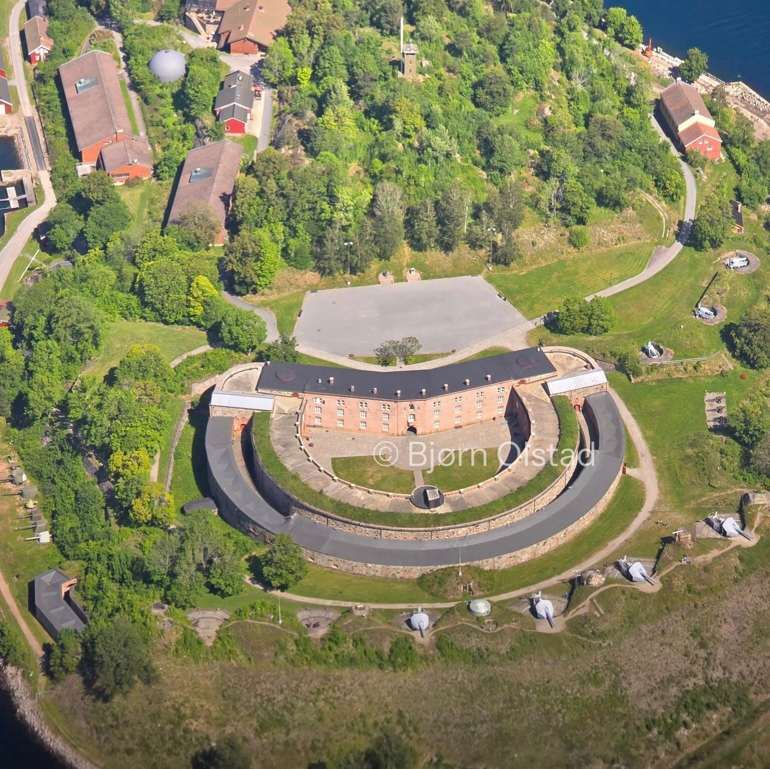 Discover Oslo and the Oslofjord from the air