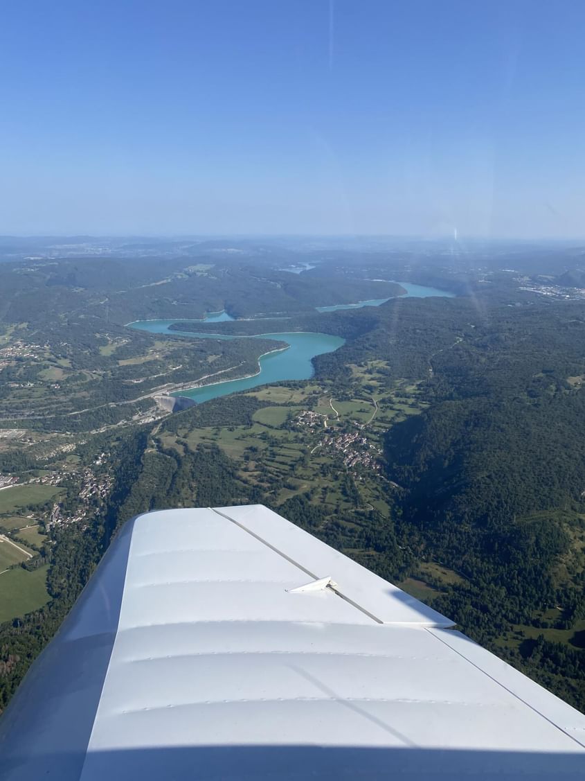 Entre Jura et Alpes, le tour aérien des merveilles