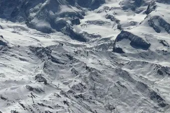 Direkt ins Engadin – Exklusiver Alpenflug nach St. Moritz