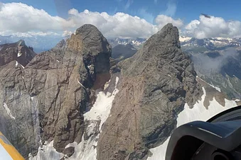 Vol dans les Alpes - Massif des Écrins