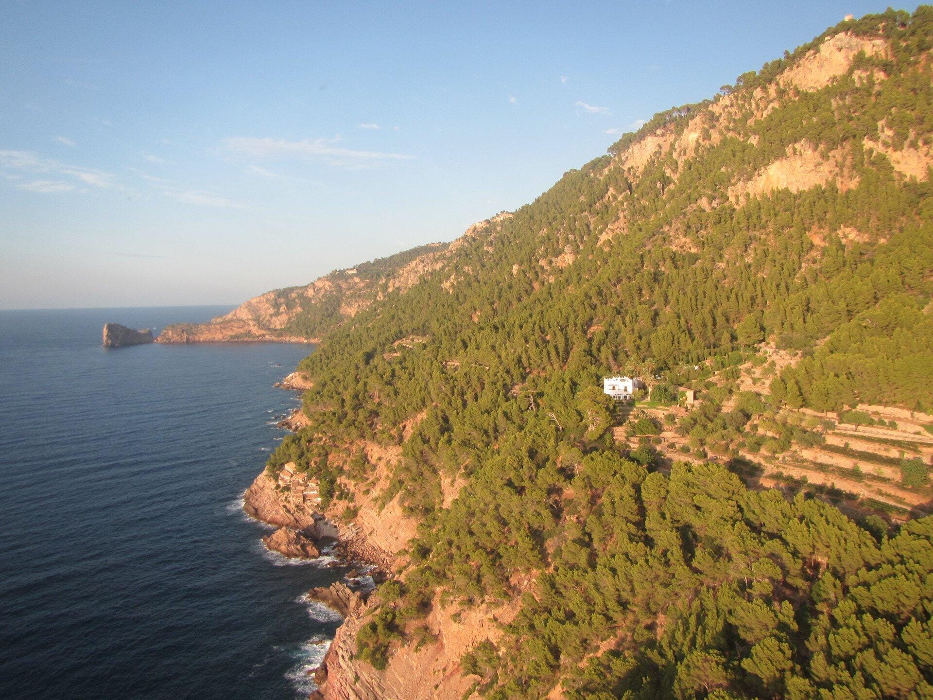 Helicopter Trial flight with views of Mallorca! (30min)