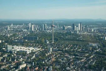 Rundflug um Frankurt City, C172 (150 PS)