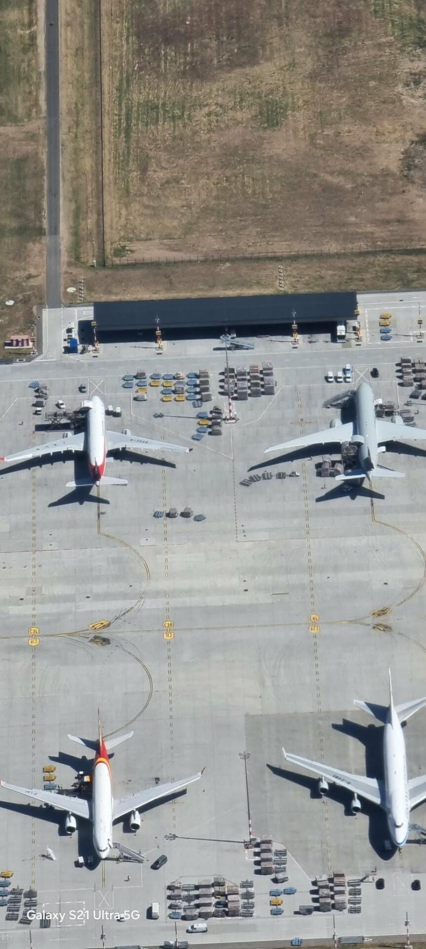 Budapest Airport overfly for Aviation enthusiasts