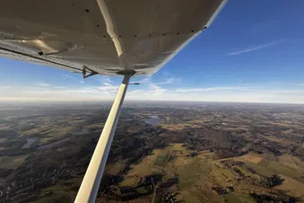 1h Rundflug nach deinen Wünschen!