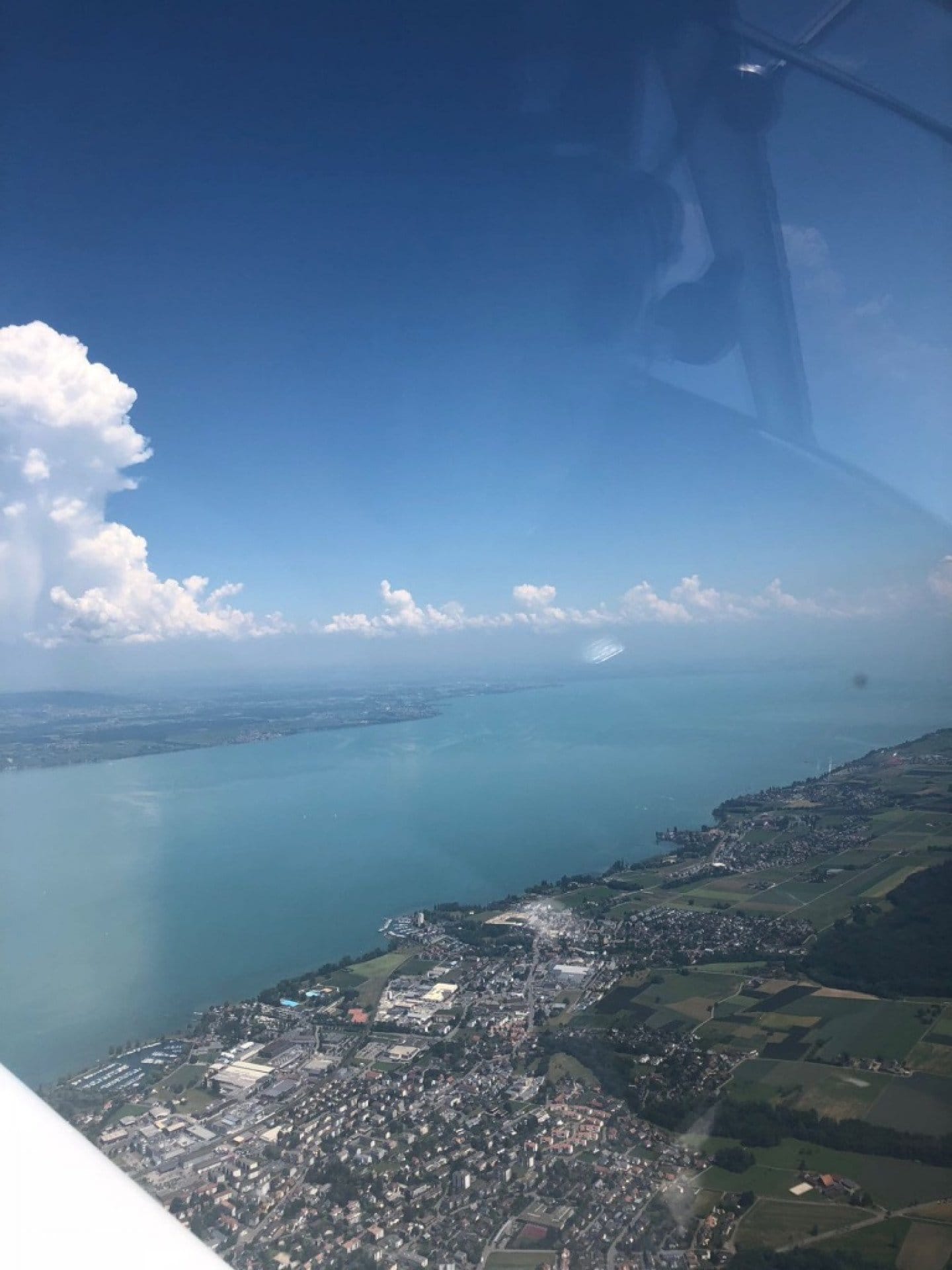 Tagesausflug Friedrichshafen mit Sightseeingtour & Shopping