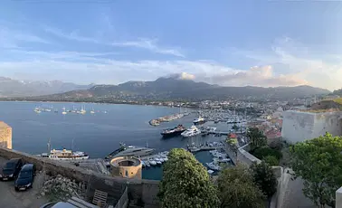 Excursion à la journée vers Calvi (Corse)