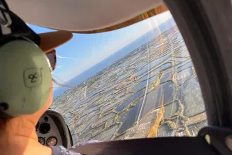 Survol des marais de Guérande et de la Brière