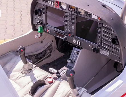 vue du cockpit du DA40