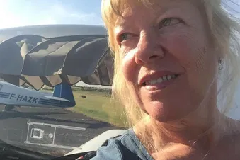 Survolez le Viaduc de Millau en avion privé !