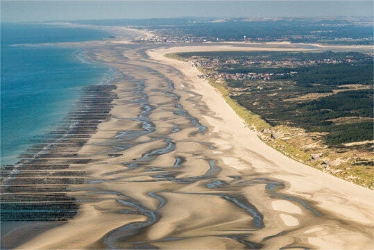 Baie de Somme et Falaises d'Étretat depuis Cambrai