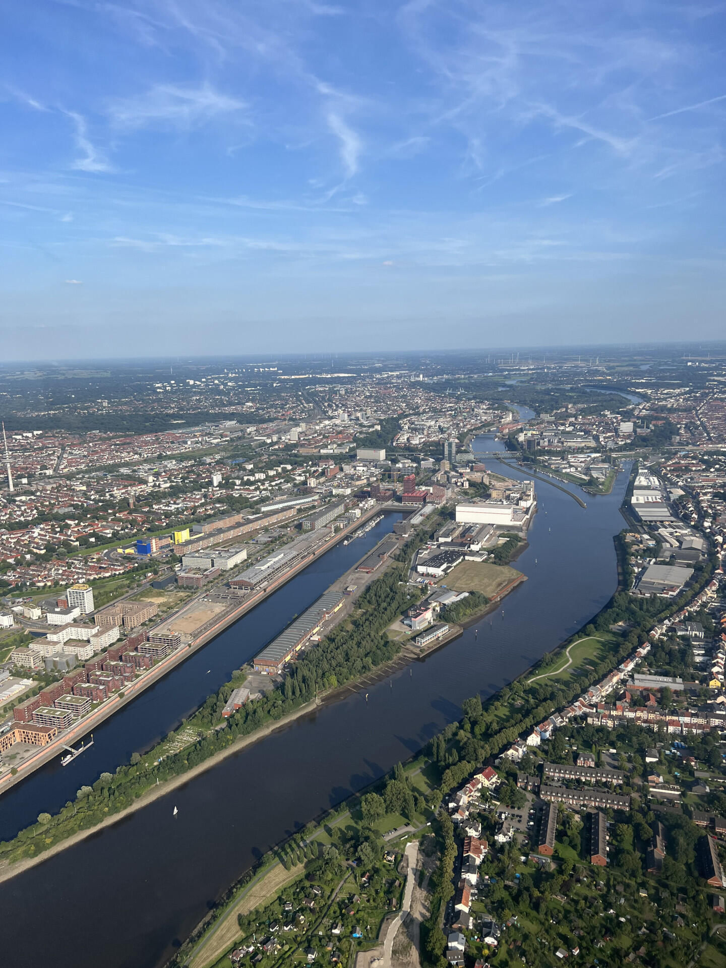 Deine Stadt aus der Luft: Rundflug über Bremen