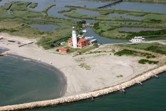 Flight along the Adriatic Coast to Venezia
