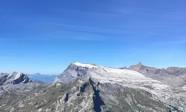 Le glacier d'Aletsch et les Alpes Bernoises en hélicoptère