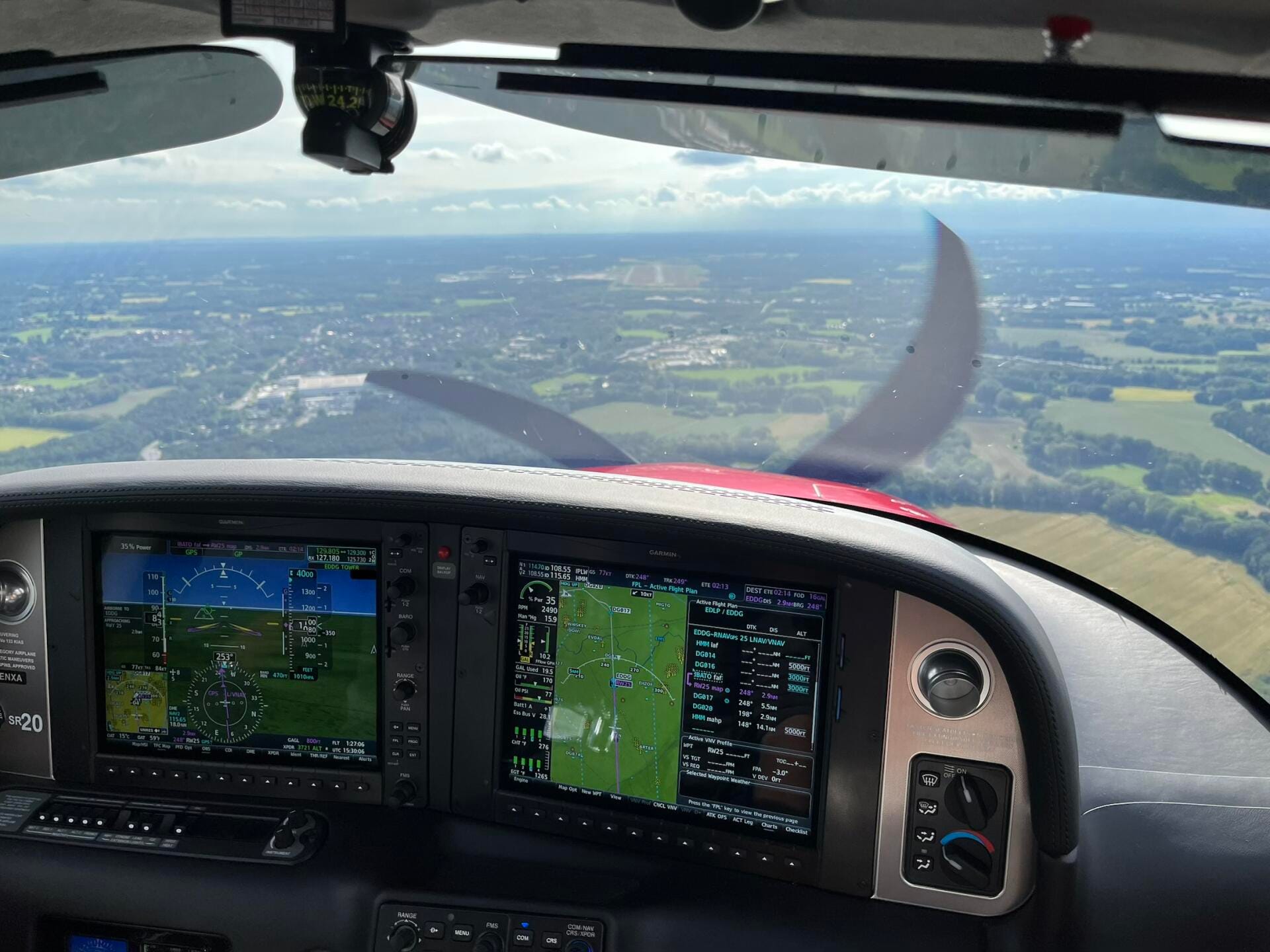 Cirrus SR20