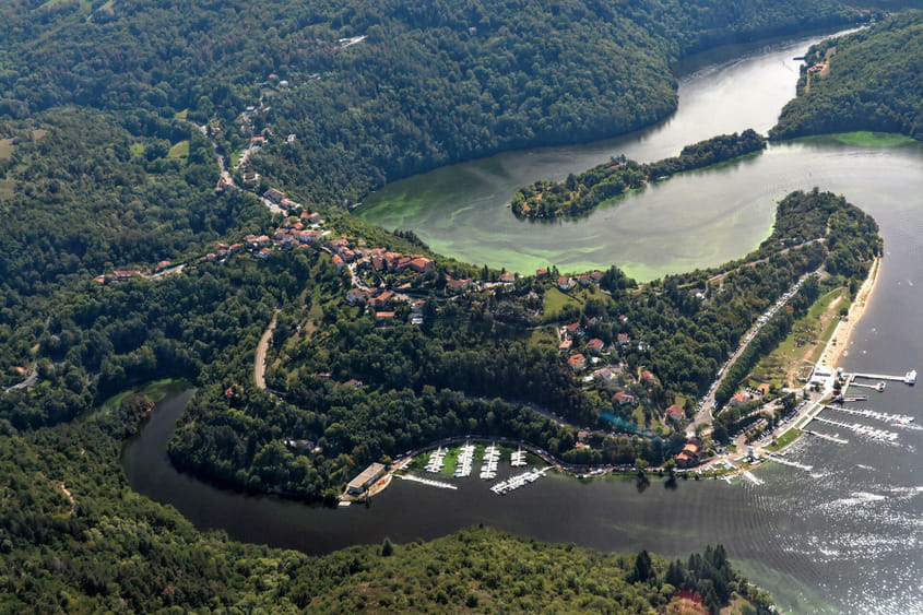 balade aérienne entre Saint-Etienne et le Forez