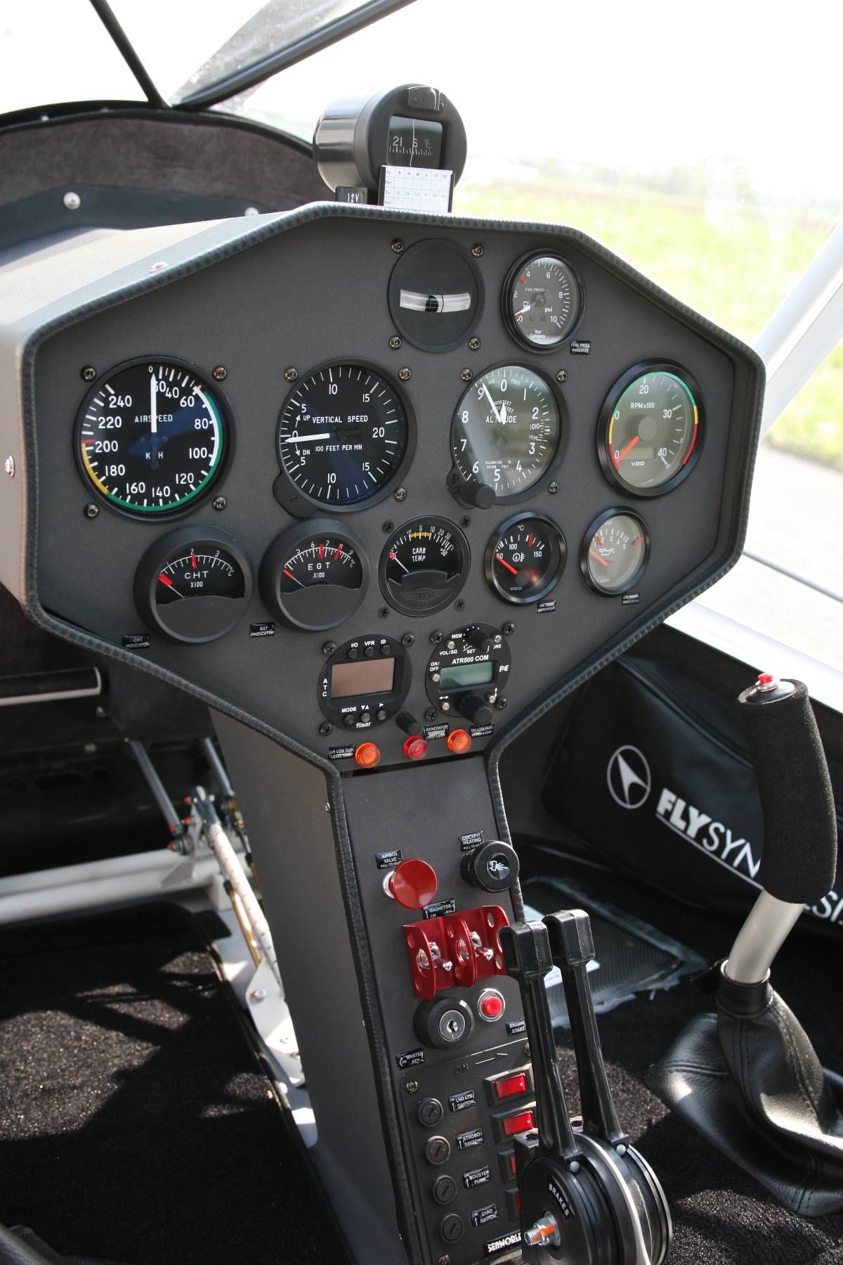 Fly Synthesis Storch 912