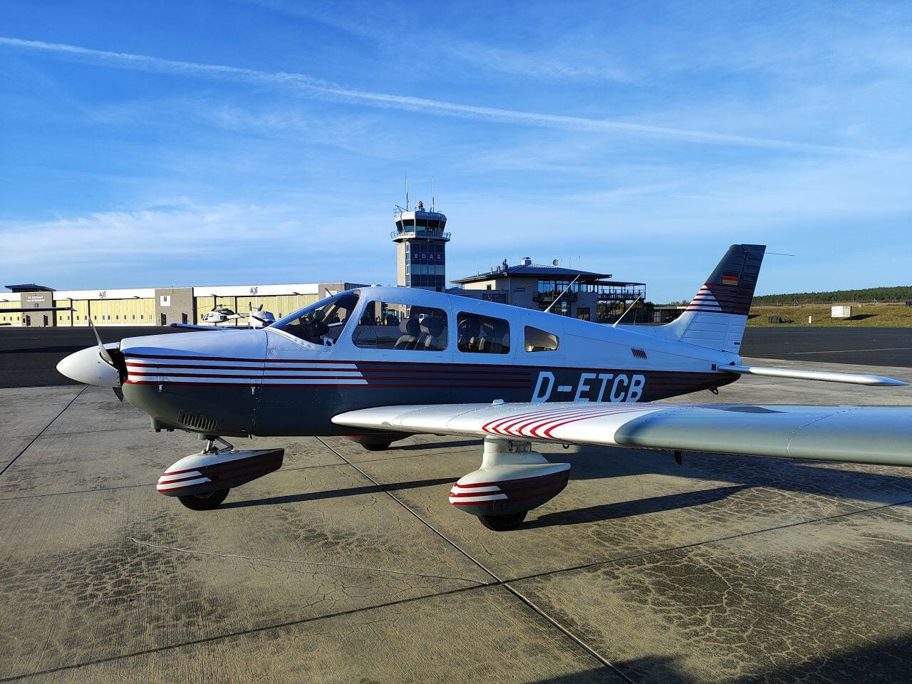 Piper PA-28-181 Archer II