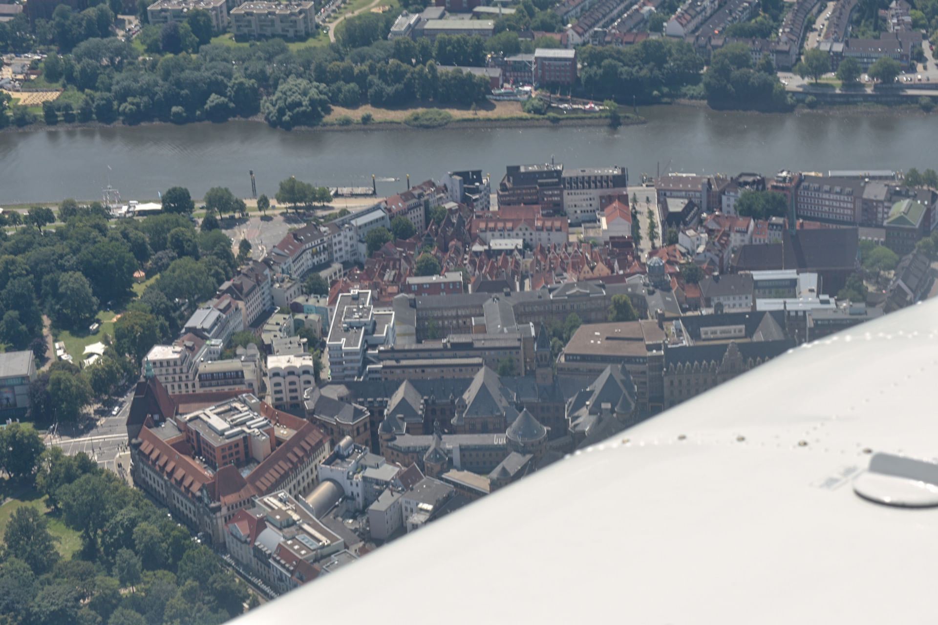 Der Stadtkern ist durch die Wallanlagen sehr gut zu erkennen