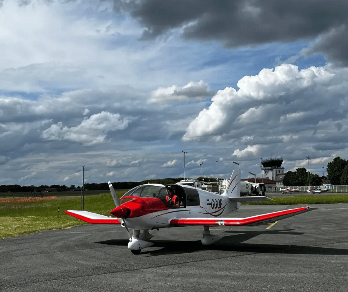 Robin DR400 - 120HP