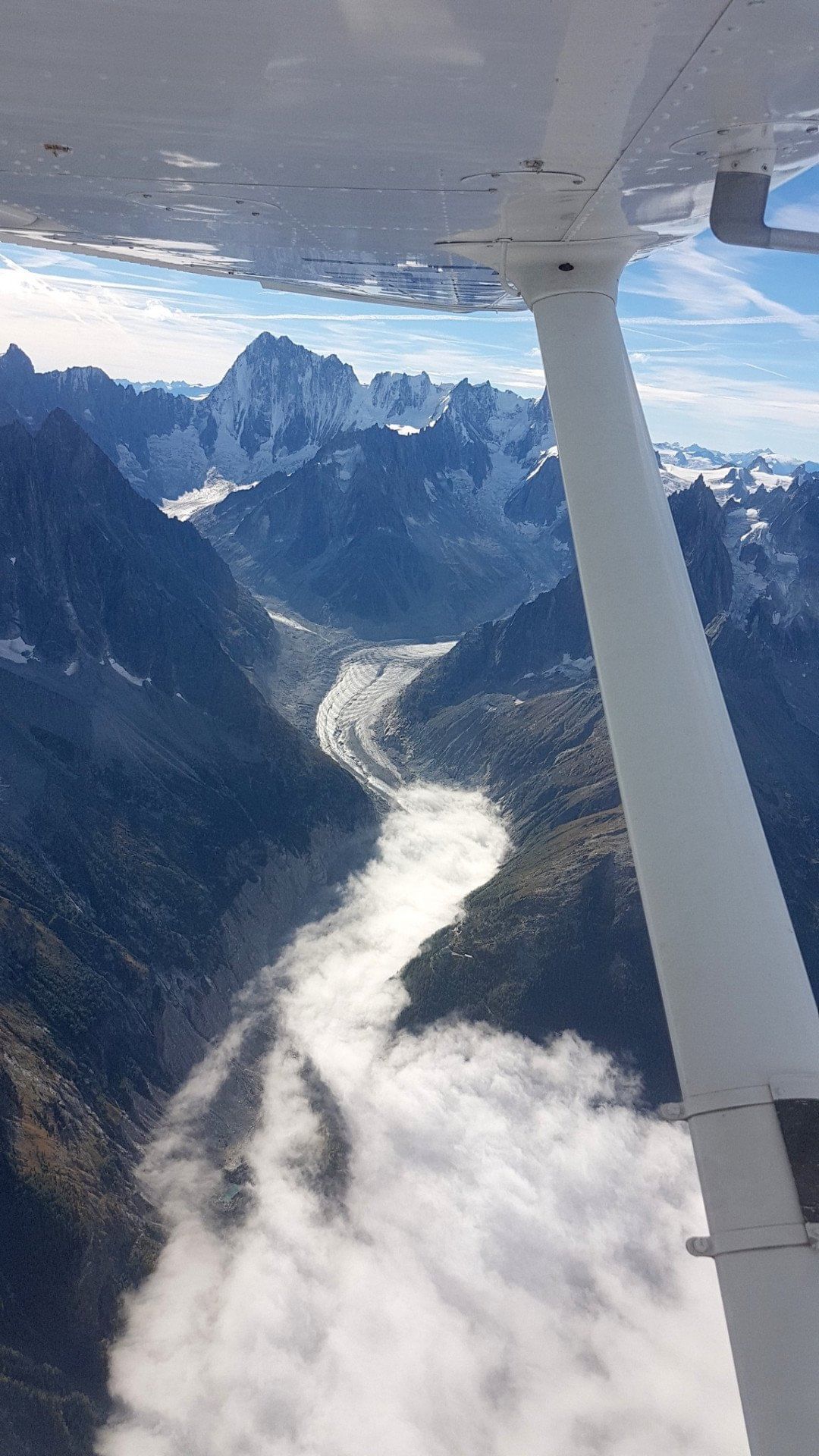 Vol sur mesure au départ de La Vèze
