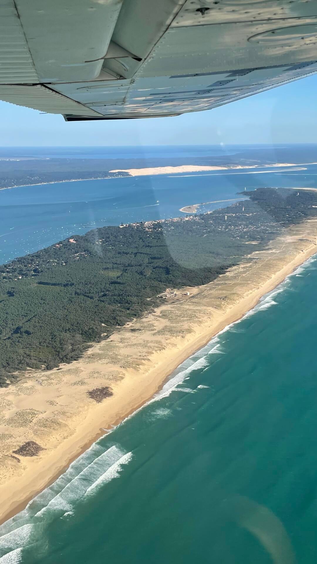 Partez à la découverte du Bassin d'Arcachon vu du ciel