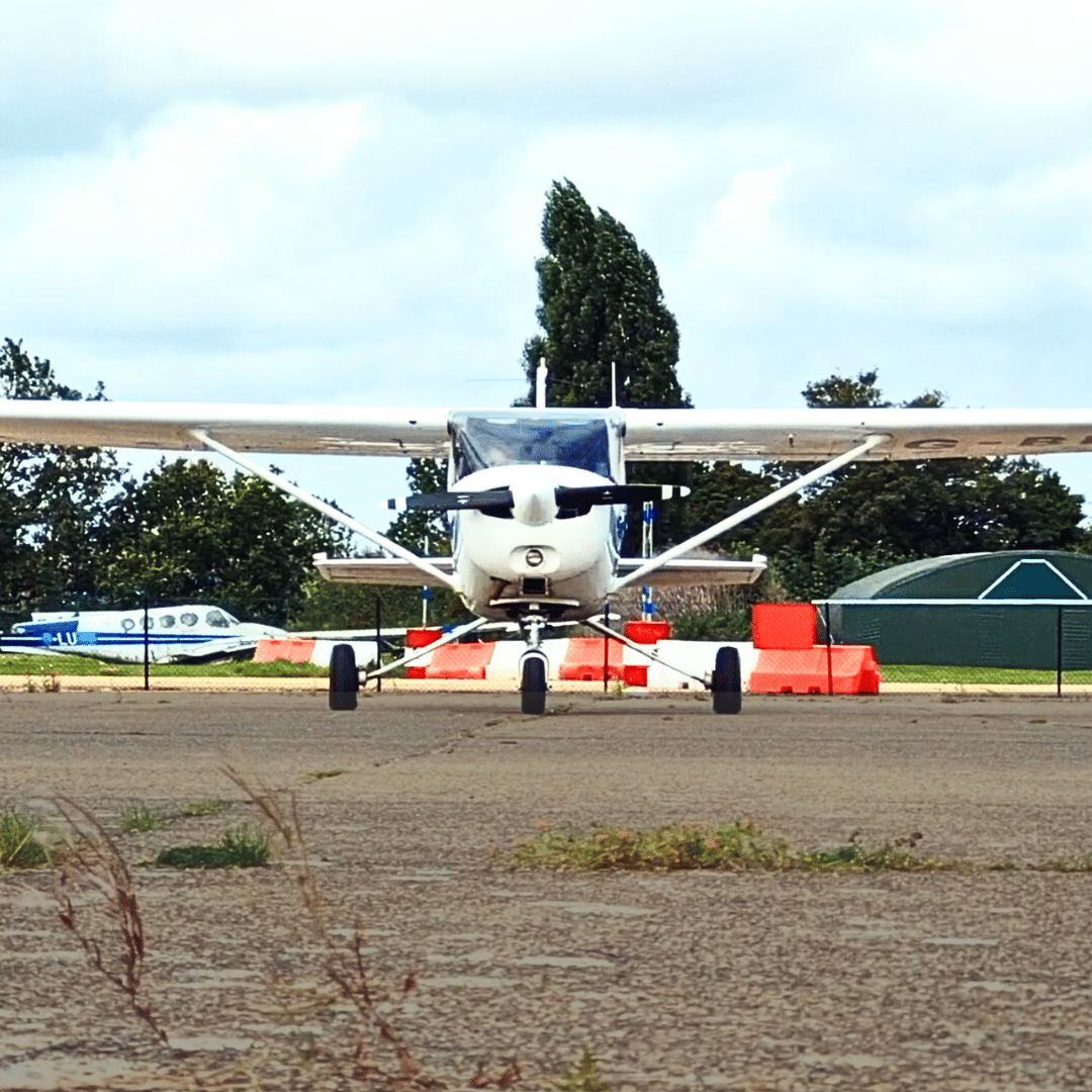 ✈️Sightseeing from Historic North Weald✈️