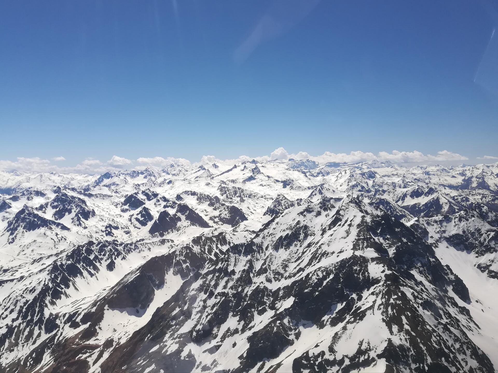 Votre baptême de l’air au-dessus des Pyrénées !