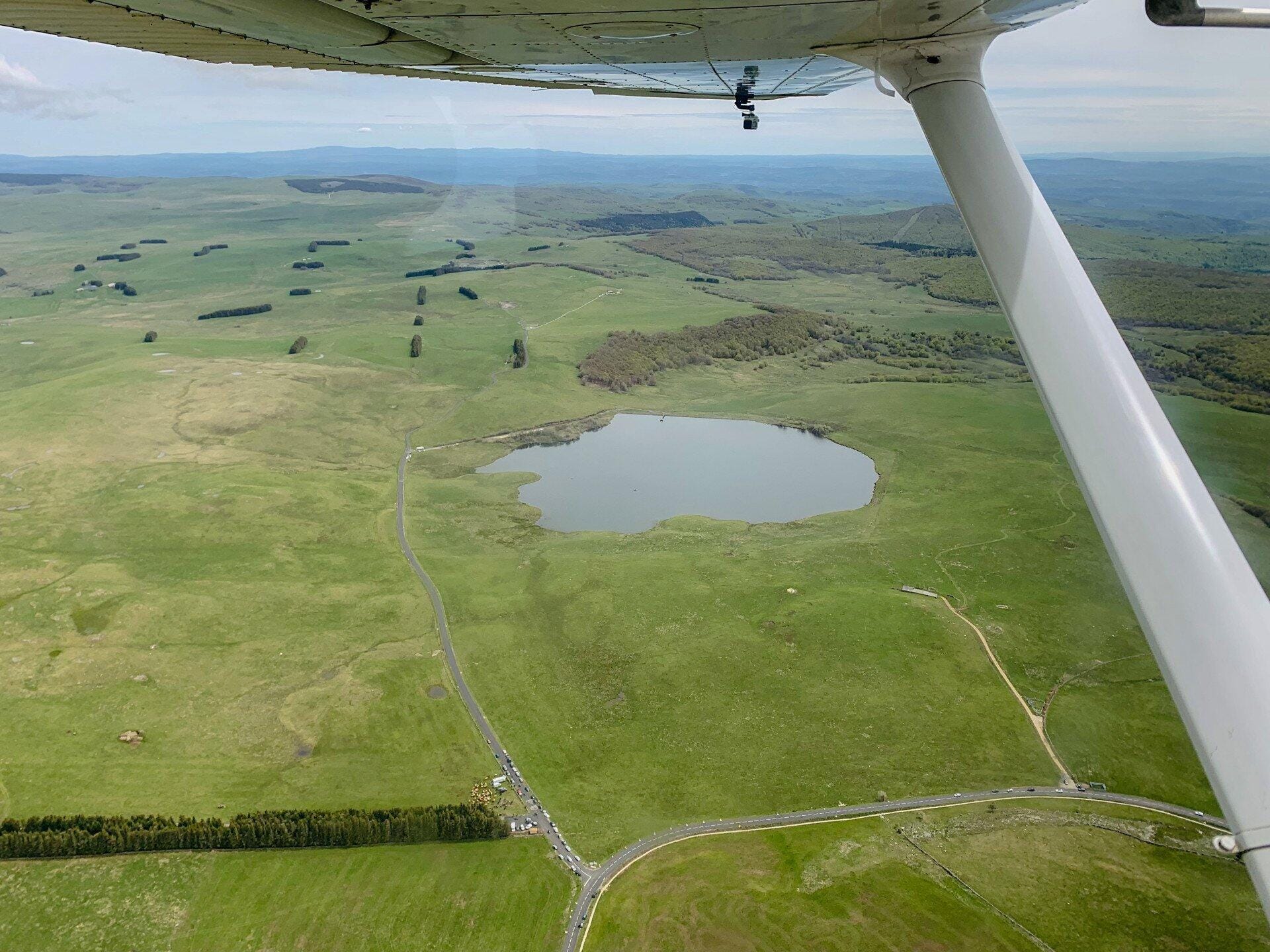 Balade aérienne sur le plateau de l'Aubrac