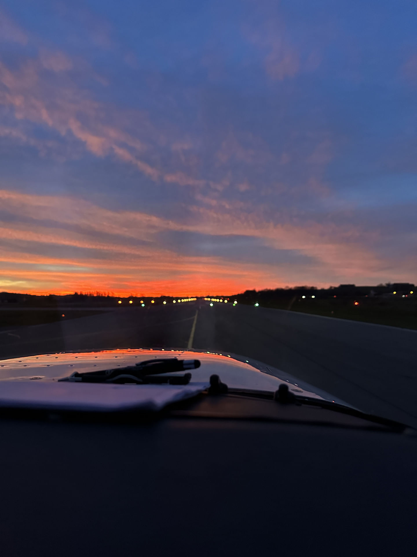 Start in EDME zum Sonnenuntergang