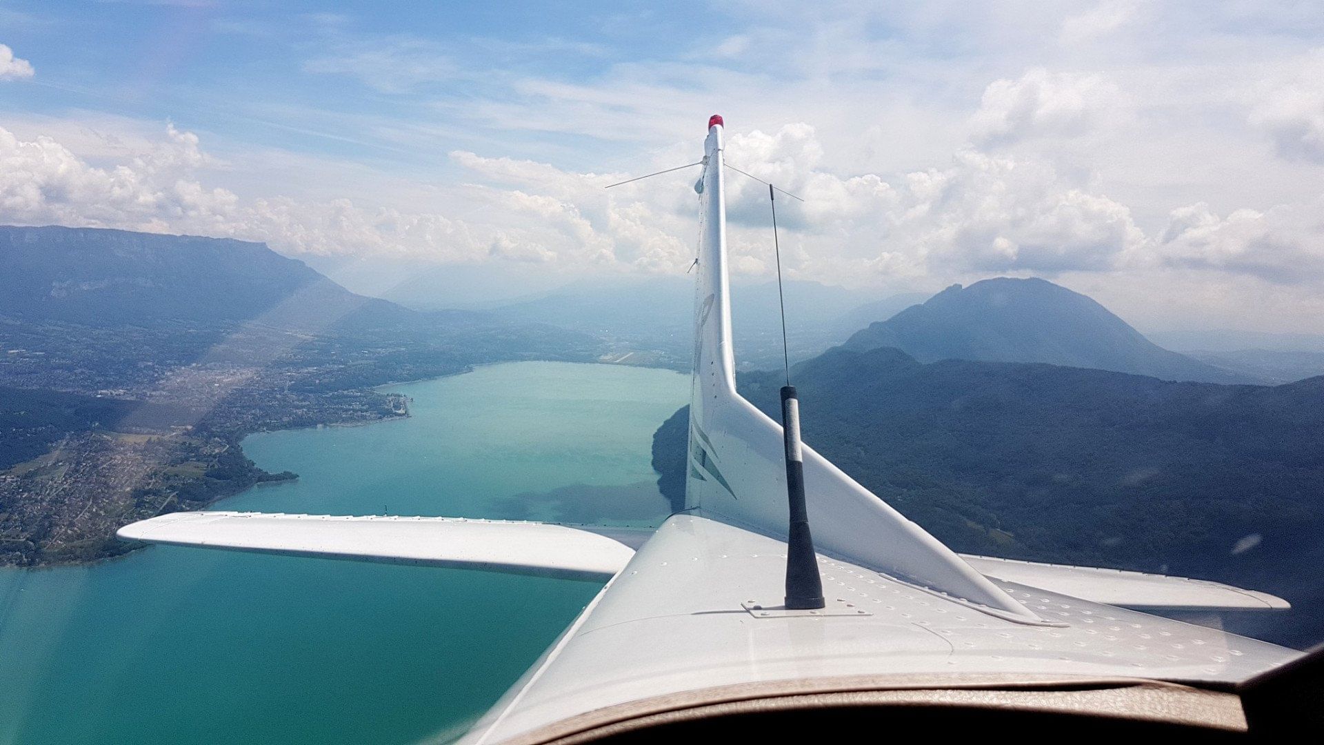 Vol sur mesure au départ de La Vèze