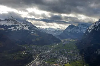 Mythen - Klausenpass für ein Passagier