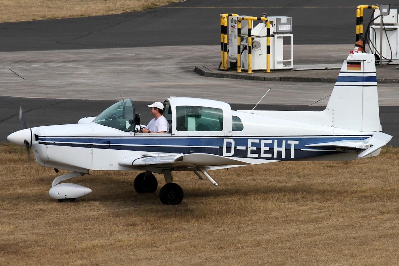 Grumman AA5