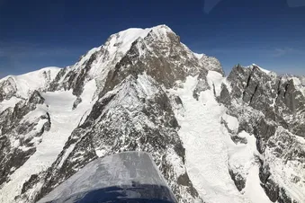 Vol au dessus des Alpes - Chaines de Belledonne, les Ecrins.