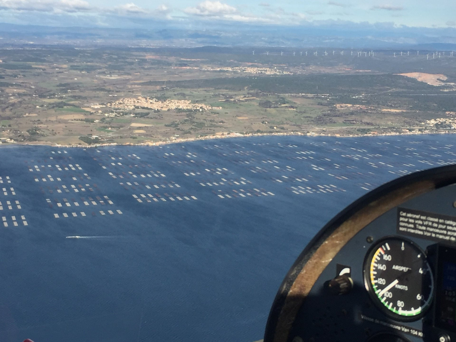 Balade aérienne de Montpellier au Cap d’Agde par la côte