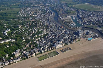 Deauville, la cote normande et le pont de Normandie