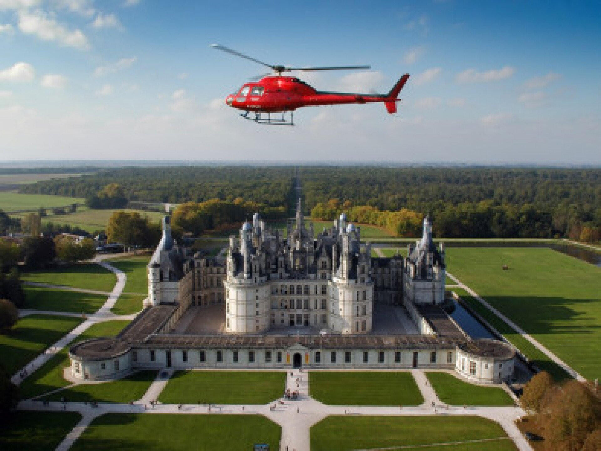 Vol : les Chateaux de la Loire depuis Le Mans en avion
