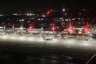 Vol au coucher du soleil ou de nuit / Sunset or night flight