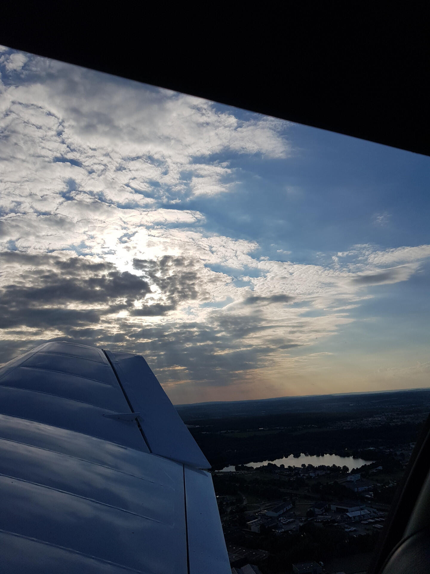 Le circuit des 24 heures du Mans depuis les airs en 2025