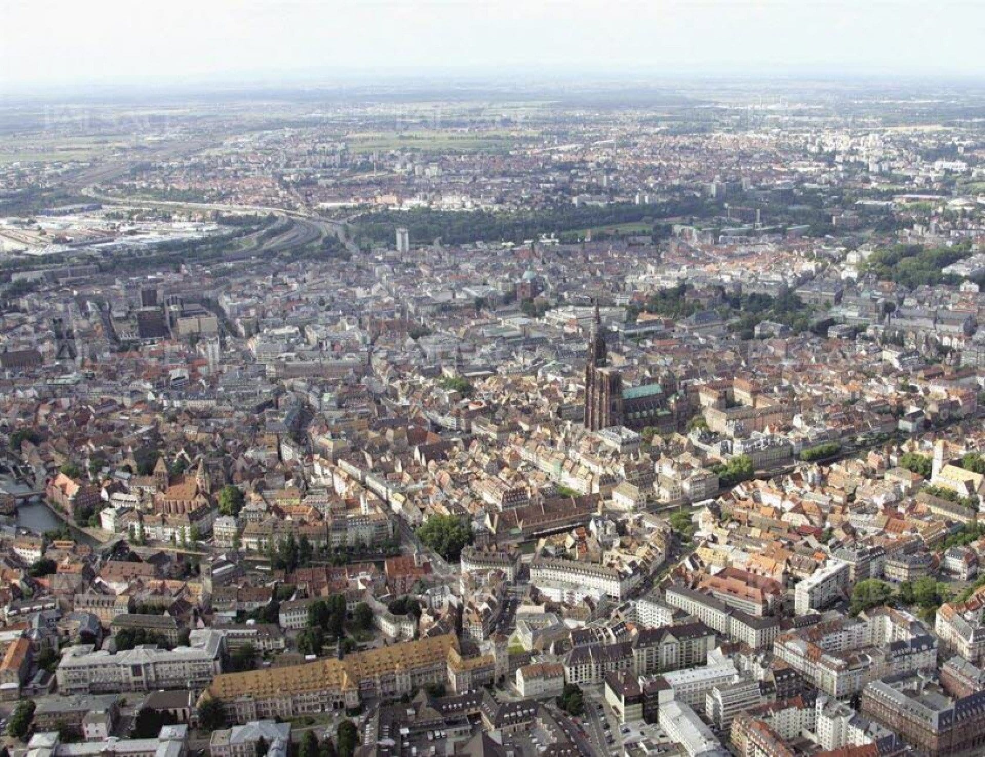 Visitez Strasbourg et survolez l'Alsace