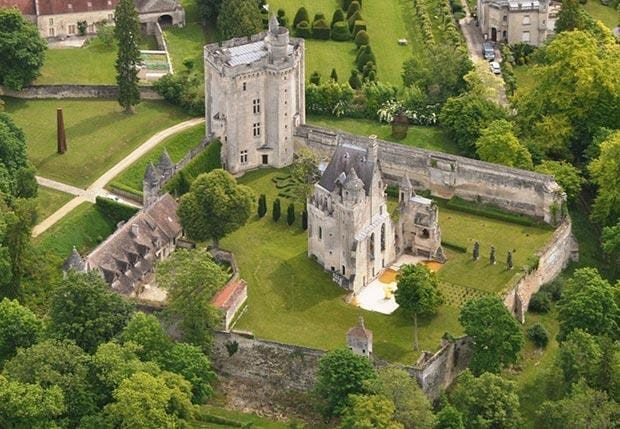 BALLADE AU DESSUS DES PLUS BEAUX DES CHATEAUX DE L'OISE