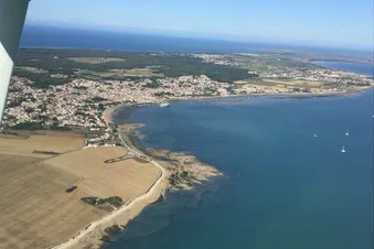 La Rochelle et les îles charentaises vues du ciel