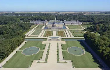 Découvrez le château de Vaux le Vicomte