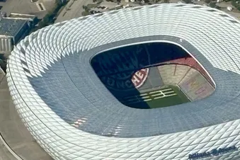 FC BAYERN MÜNCHEN