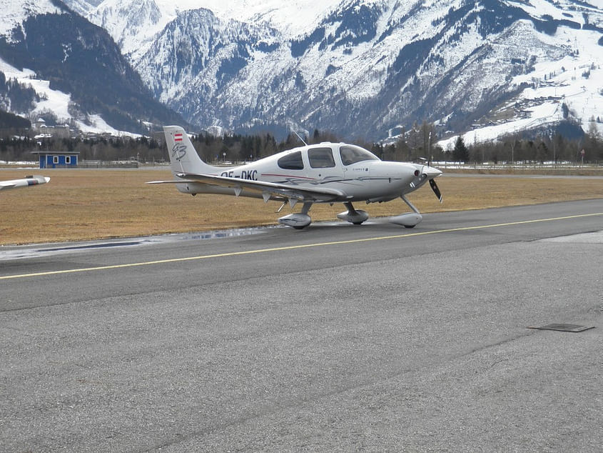 Alpenflug mit Landung in Zell am See mit Cirrus ab 2 P.